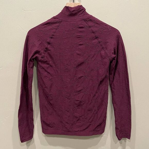 NWT Fabletics Luciana Seamless Purple Zip Up Jacket - Size: Small - Picture 3 of 8